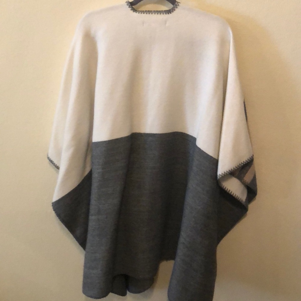 Cardigan - Picture 3 of 3